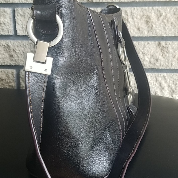 Vintage Etienne Aigner Leather Shoulder Bag - Picture 4 of 15